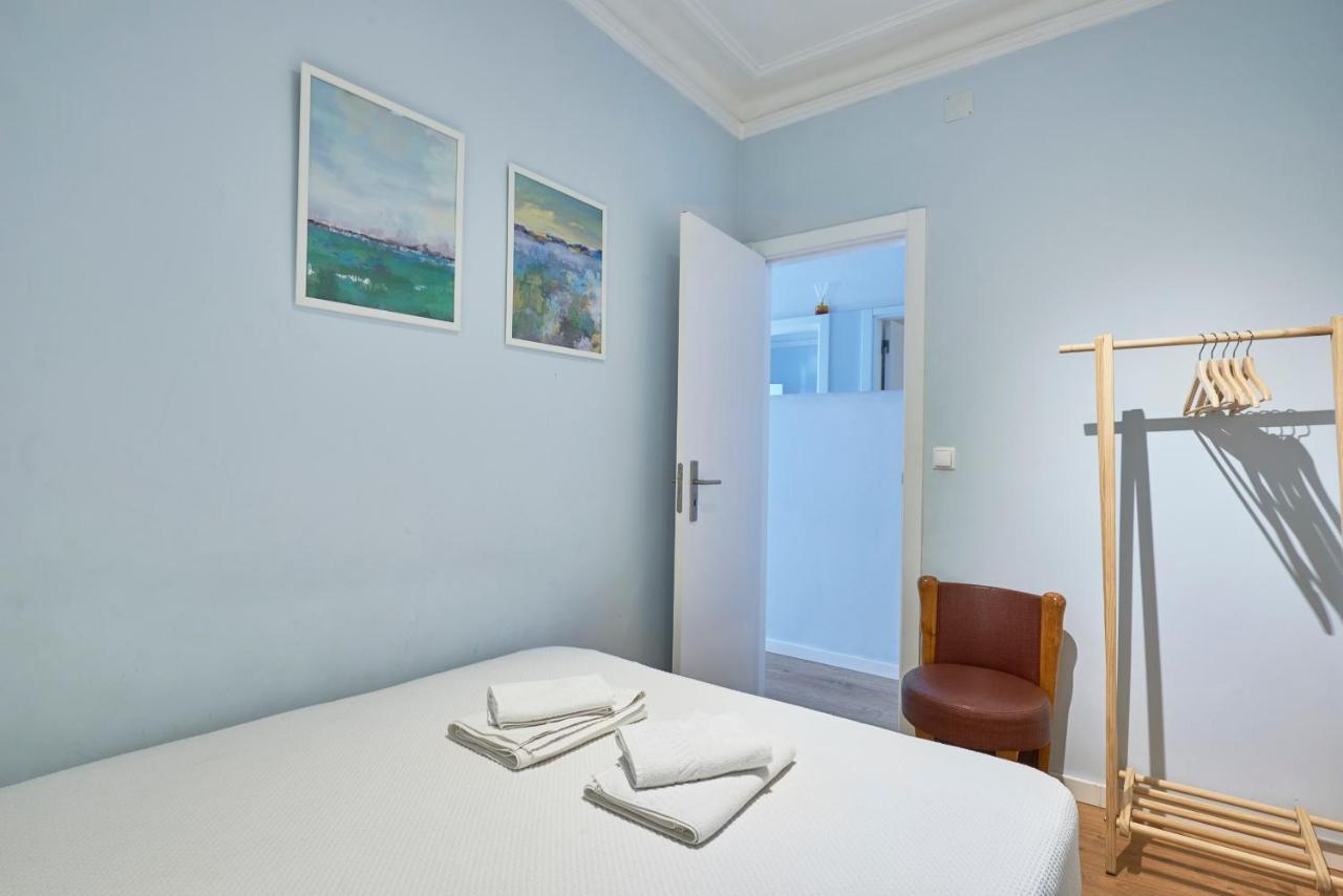 Elegant Riverview Apartment In Historical Lisbon Exterior photo