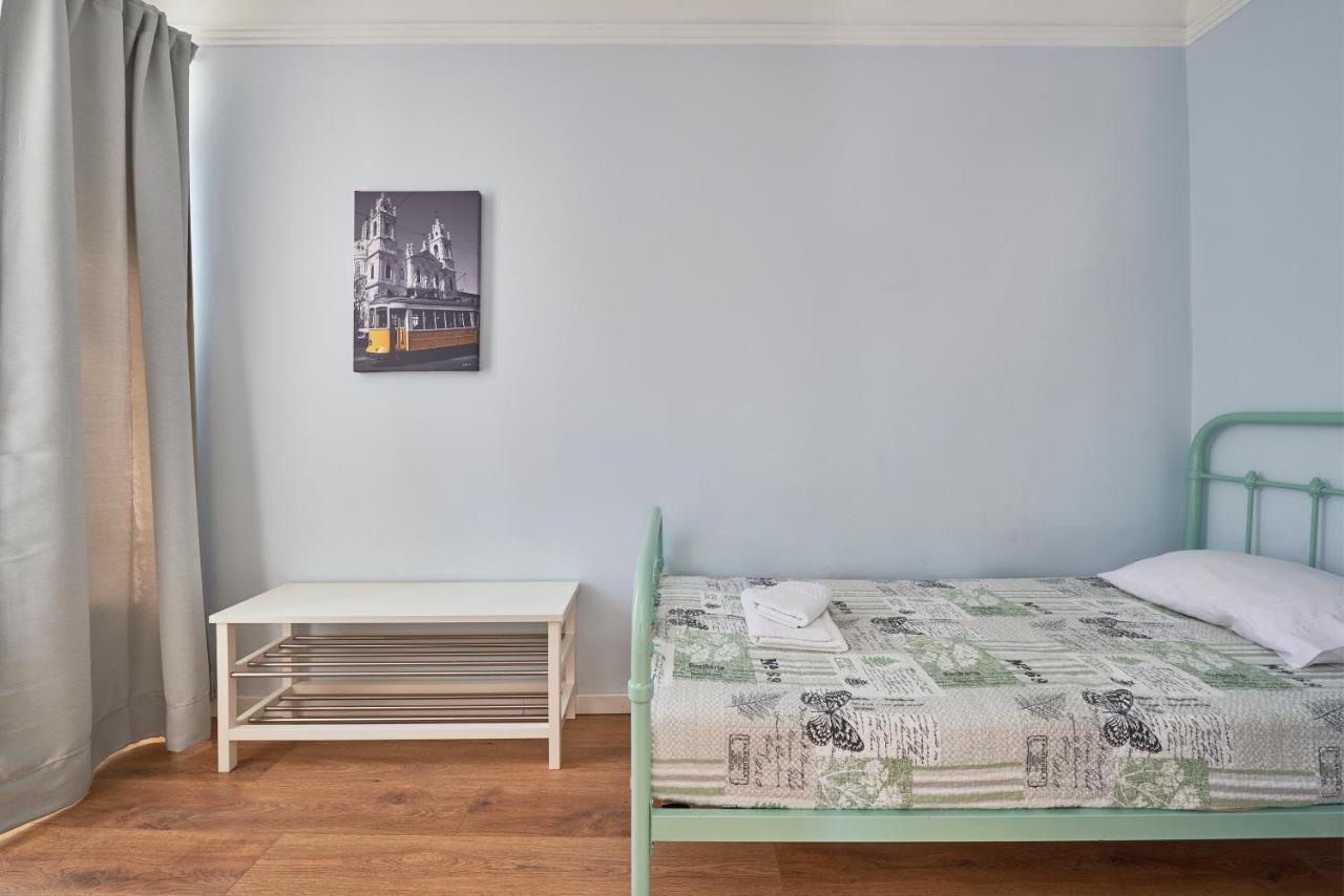 Elegant Riverview Apartment In Historical Lisbon Exterior photo